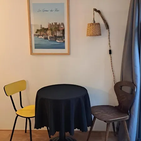 Le Patio De Ninou Couette-café Aigues-Mortes