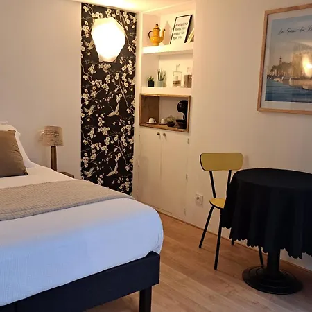 Le Patio De Ninou Bed & Breakfast